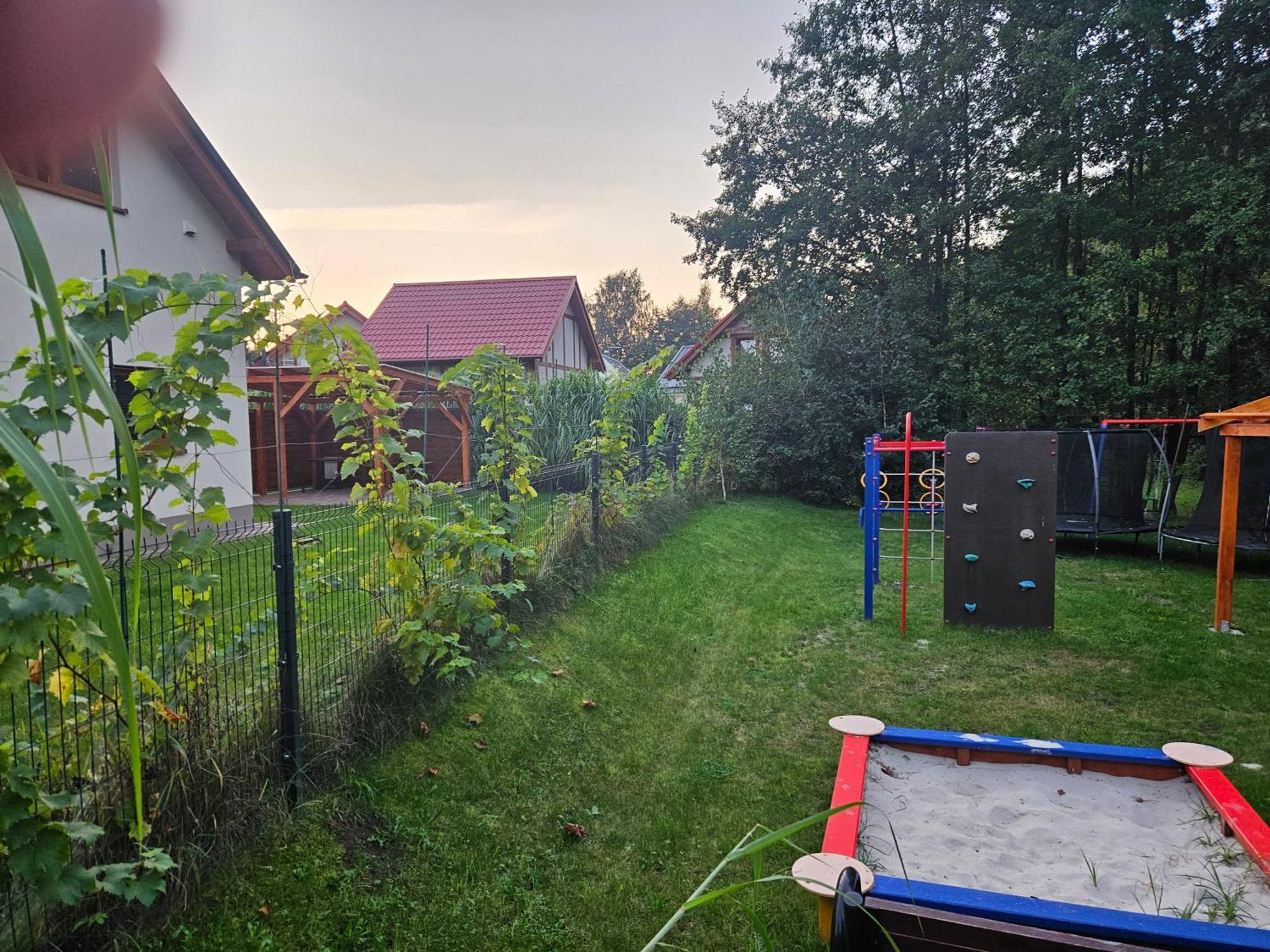 Osada Cztery Pory Roku - Dom Jesien Villa Kopalino Luaran gambar